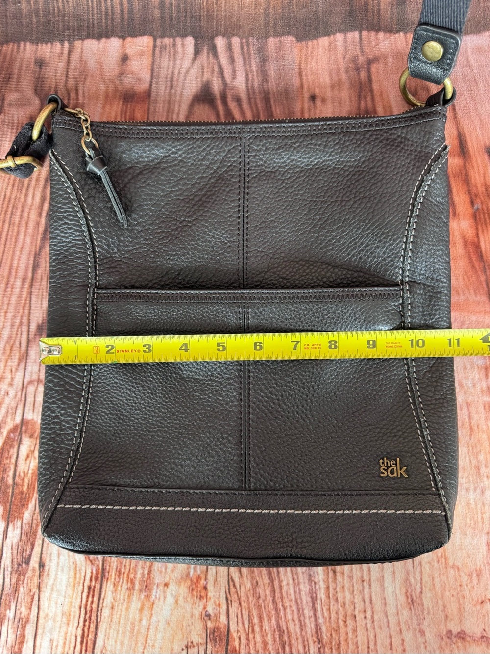 The Sak Black Pebbled Leather Crossbody Bag - Picture 8 of 11